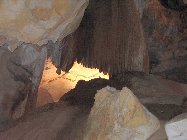 04_cave_39.jpg