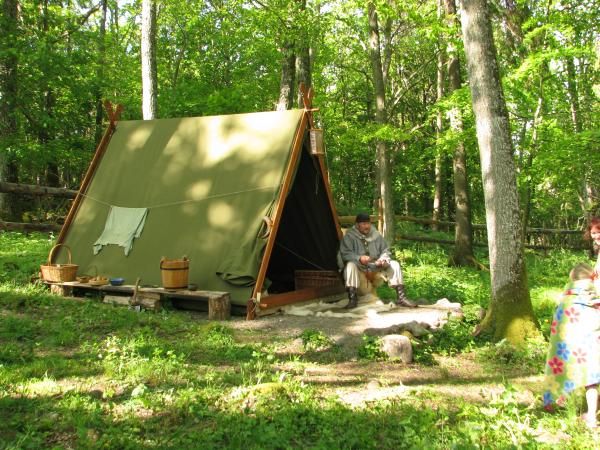 0081_Viking_tent.jpg